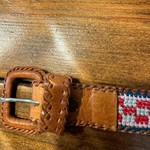 Vintage Leather & Woven Multicolor Cotton Belt Size 32 Hand Tooled - Picture 4 of 8